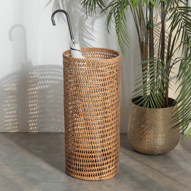 傘立てラタン金属石筒形受け皿付き長傘傘立傘たて傘置き約W19cmD19cmH55cmスリムコンパクト傘立て置きかさ立て傘スタンドナチュラル傘収納玄関収納屋内室内省スペース折りたたみ傘おしゃれ北欧リゾート雑貨インテリアアジアン[14144]