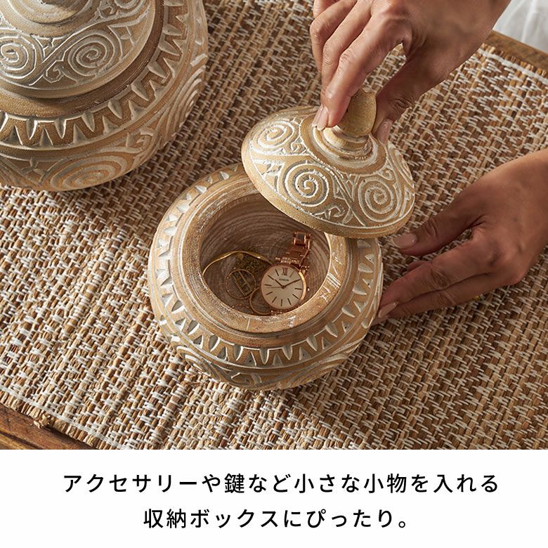 丸太の小物入れ、レア品　一点物　アメリカ製 オブジェのような木彫りのアジアン小物入れ Sサイズ [14128]