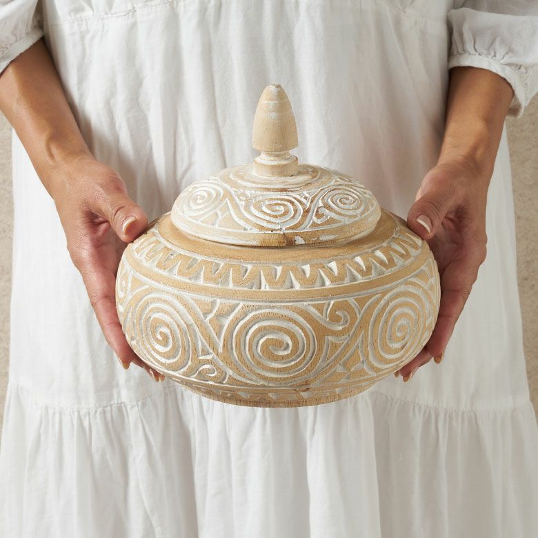 オブジェのような木彫りのアジアン小物入れ Lサイズ [14130]