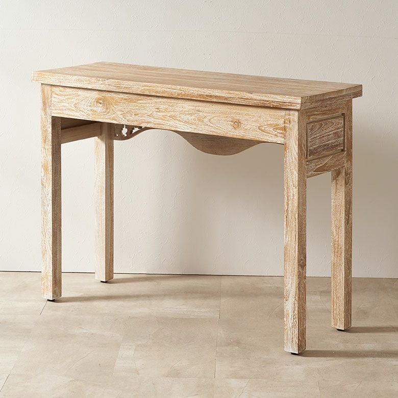 アジアンデザインの彫刻がカービングされたチークウッドのコンソール