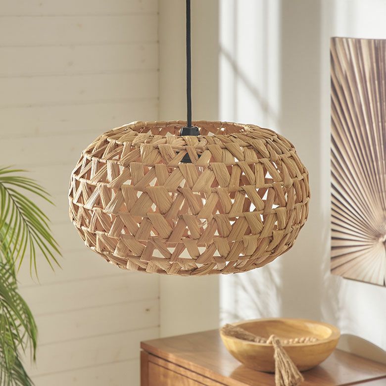 000000006537-01.jpg?size=m&w=