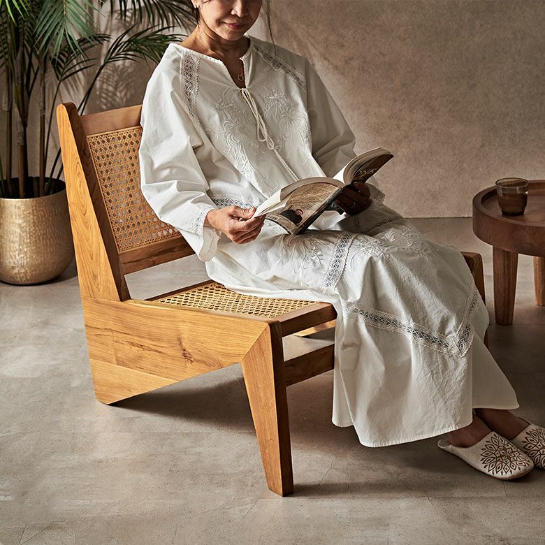 チークとラタンのラウンジチェアー（ピエール・ジャンヌレ カンガルー