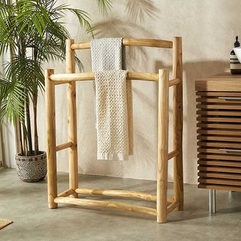 バリ島のヴィラやホテルでよく使われているチークウッドの2連タオル