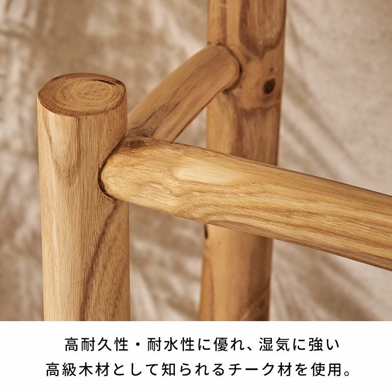 バリ島のヴィラやホテルでよく使われているチークウッドの2連タオル